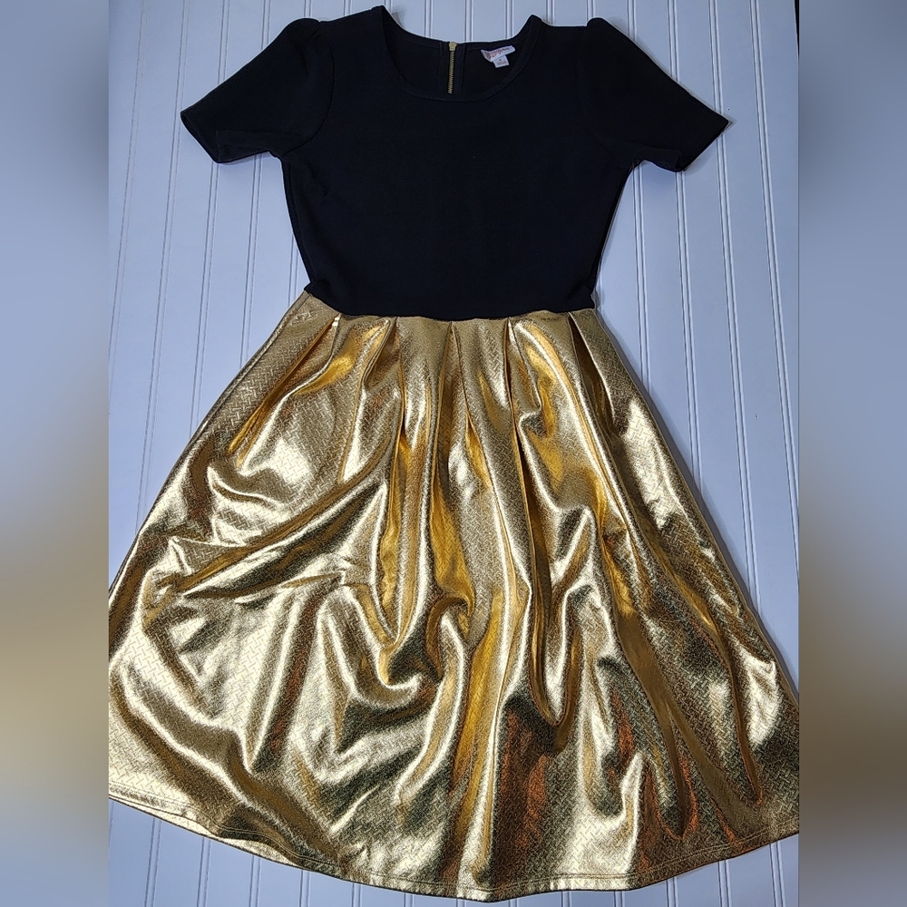 Lularoe Elegant Amelia size S
